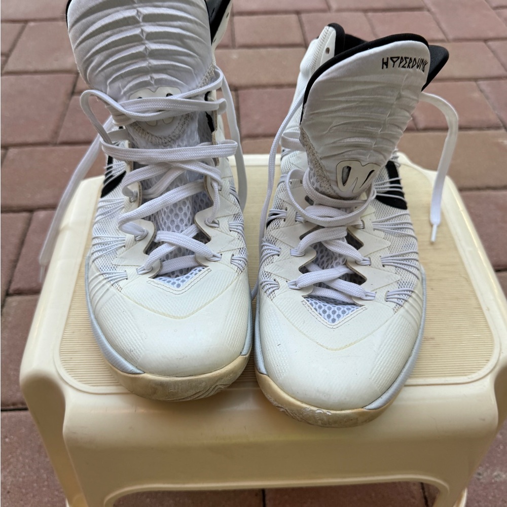 Nike Men Athletic Shoes 11